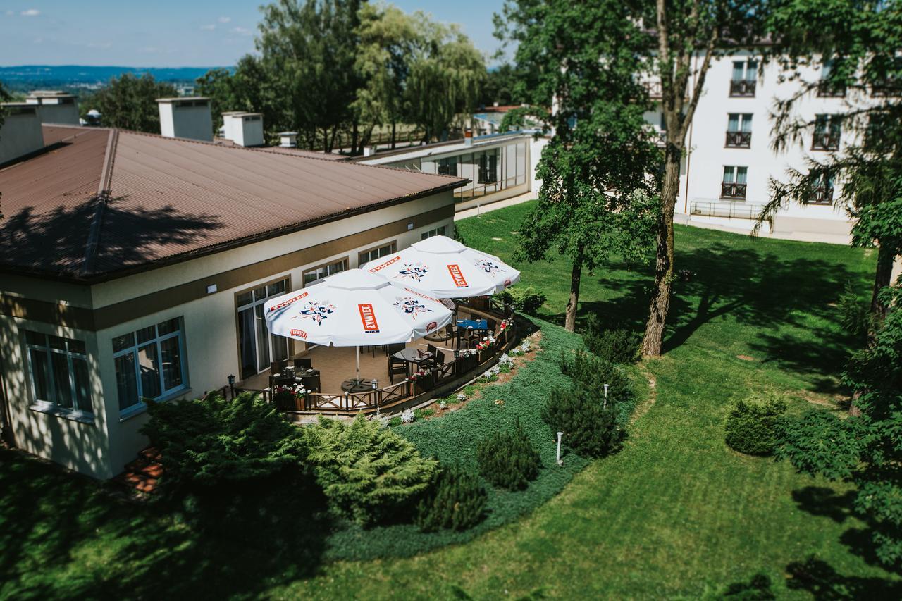 Hotel Radocza Park Business Exterior foto